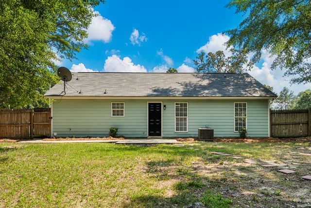 37 Shadowridge Drive, Phenix City, AL 36869