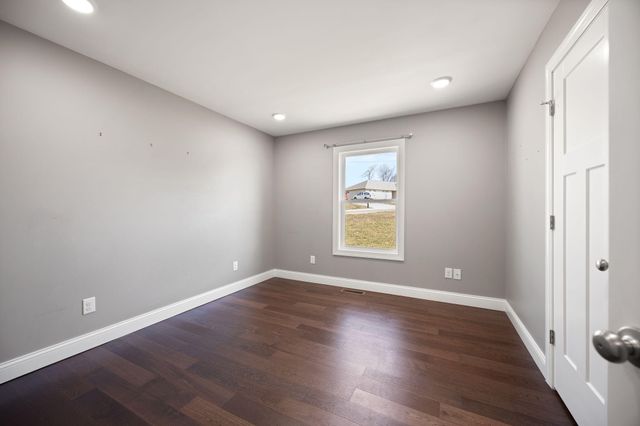 81 Grand Crossing Court, Somerset, KY 42503