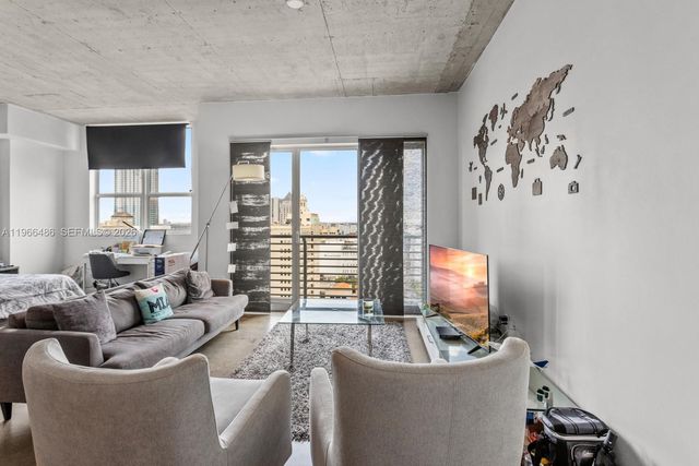 133 NE 2nd Ave 1815, Miami, FL 33132