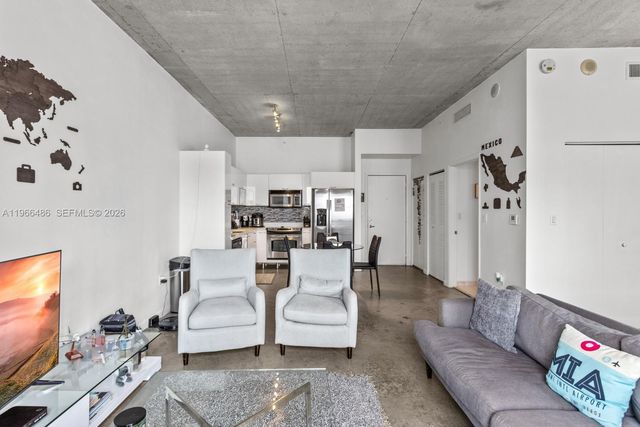 133 NE 2nd Ave 1815, Miami, FL 33132