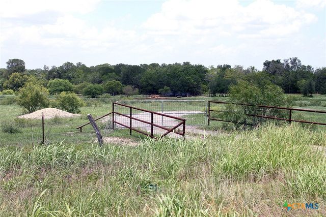 9411 Fm-86, Lockhart, TX 78644