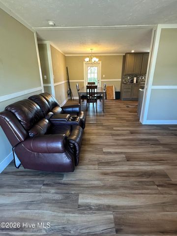 4214 8th Street SE, Southport, NC 28461
