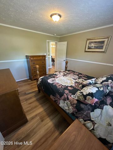 4214 8th Street SE, Southport, NC 28461