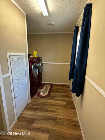 4214 8th Street SE, Southport, NC 28461