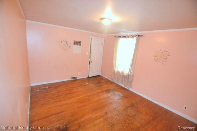 14812 Artesian Street, Detroit, MI 48223