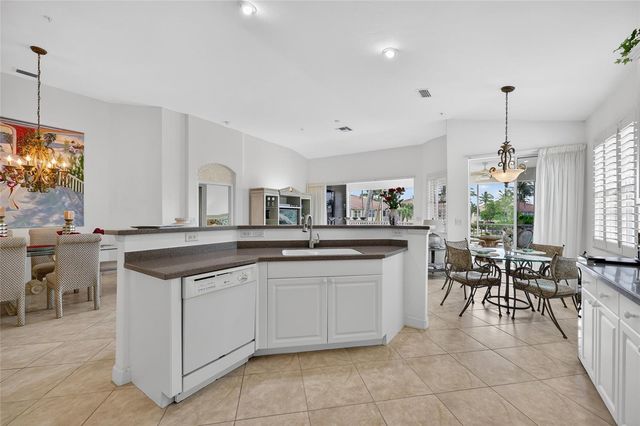 3336 SUNSET KEY CIRCLE D, Punta Gorda, FL 33955