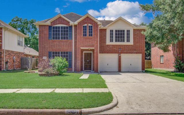 5415 Oak Falls Drive, Houston, TX 77066