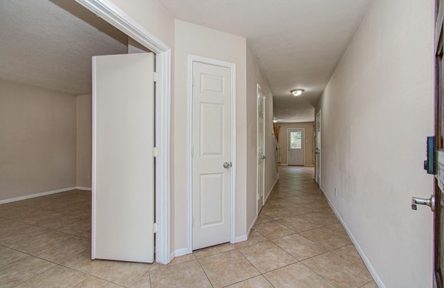 5415 Oak Falls Drive, Houston, TX 77066