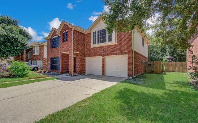 5415 Oak Falls Drive, Houston, TX 77066