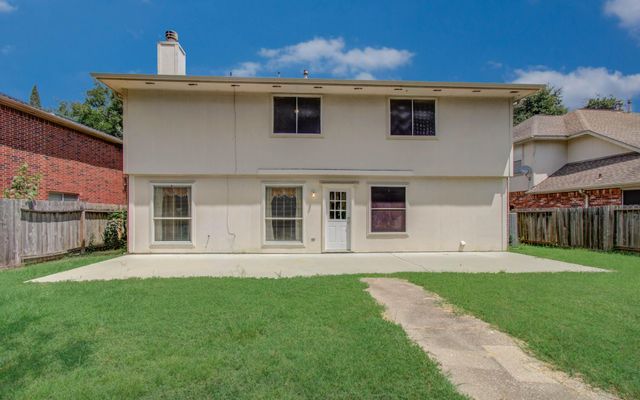 5415 Oak Falls Drive, Houston, TX 77066