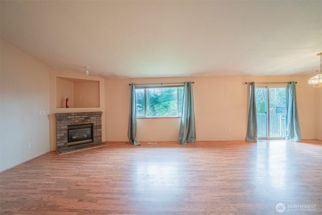 14219 80th Avenue Ct E, Puyallup, WA 98373