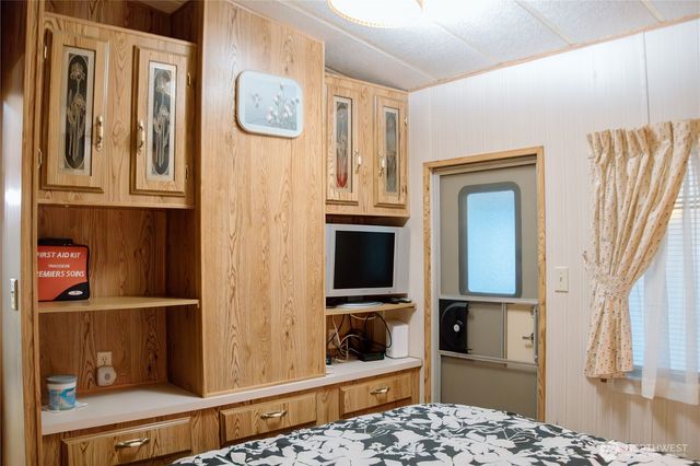 97 1 Goldrush Road, Deming, WA 98244