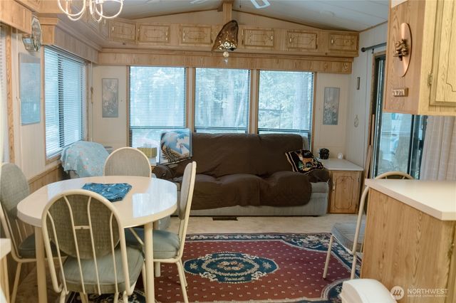 97 1 Goldrush Road, Deming, WA 98244