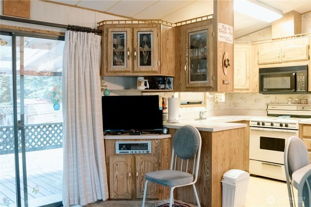 97 1 Goldrush Road, Deming, WA 98244
