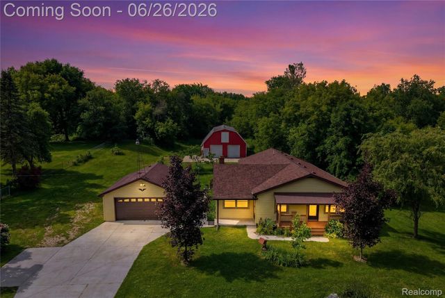 5366 E Mount Morris Road, Genesee Charter Township, MI 48458