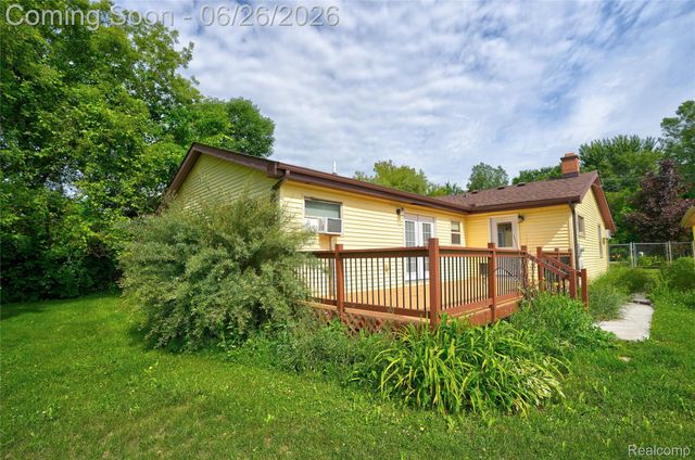 5366 E Mount Morris Road, Genesee Charter Township, MI 48458