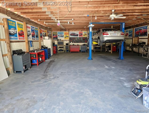 5366 E Mount Morris Road, Genesee Charter Township, MI 48458