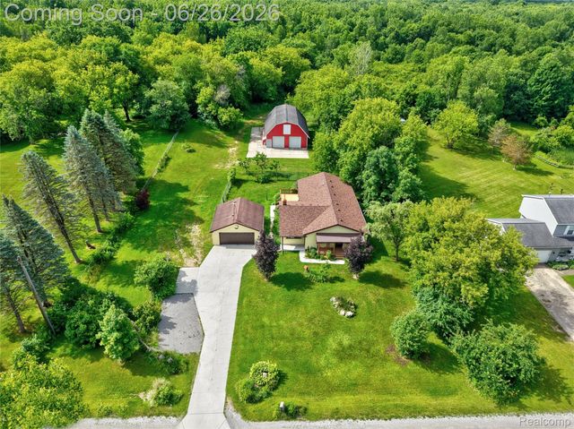 5366 E Mount Morris Road, Genesee Charter Township, MI 48458