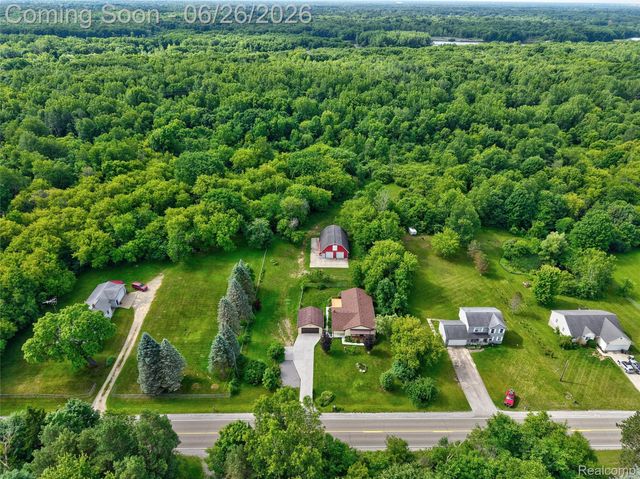 5366 E Mount Morris Road, Genesee Charter Township, MI 48458