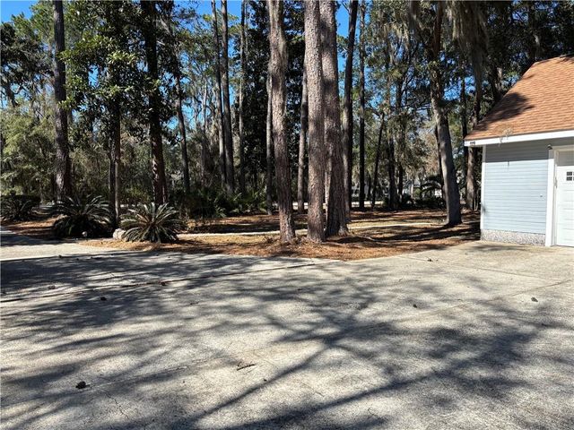140 Butler Lake Drive, St. Simons Island, GA 31522