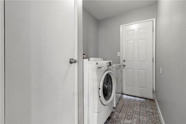 31816 Avenue E 58, Yucaipa, CA 92399