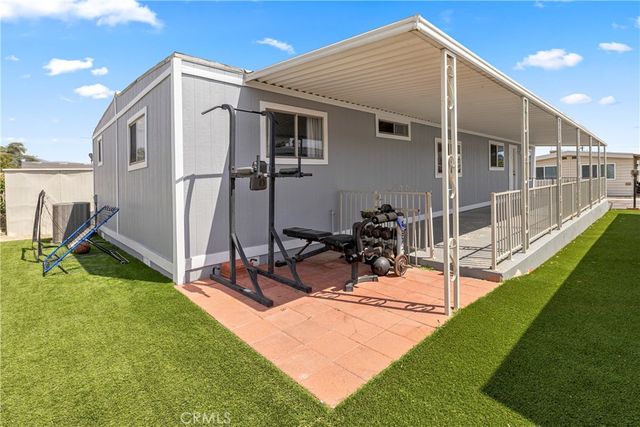 31816 Avenue E 58, Yucaipa, CA 92399