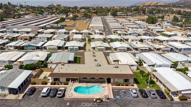 31816 Avenue E 58, Yucaipa, CA 92399