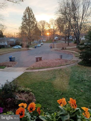 3420 BEAUFORD CIR, Annandale, VA 22003