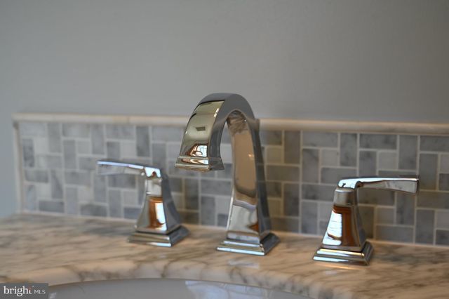 3420 BEAUFORD CIR, Annandale, VA 22003