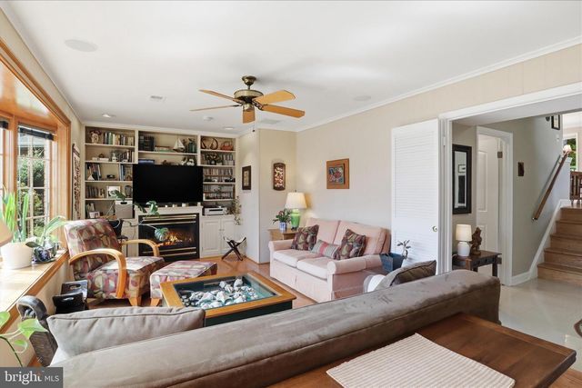 3420 BEAUFORD CIR, Annandale, VA 22003