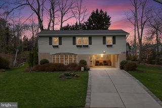 3420 BEAUFORD CIR, Annandale, VA 22003