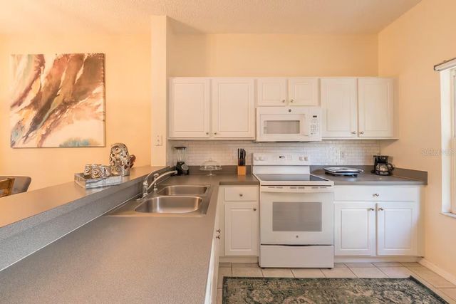 2743 SUN KEY PLACE, Kissimmee, FL 34747