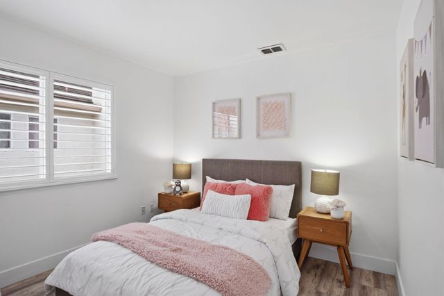 1294 Dover Ln, Tracy, CA 95377