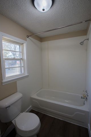 1308 Menor St, Winfield, KS 67156