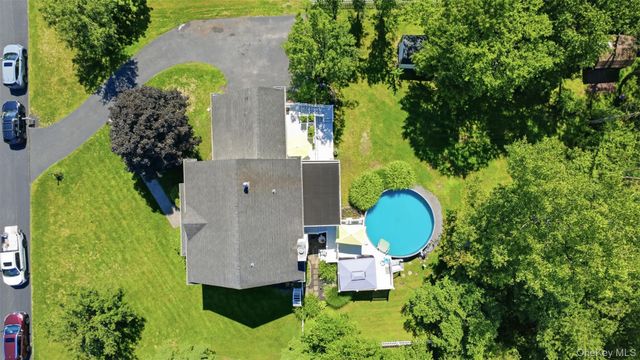 48 Reynolds Road, Poughquag, NY 12570