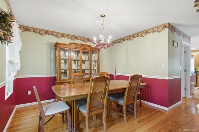 48 Reynolds Road, Poughquag, NY 12570