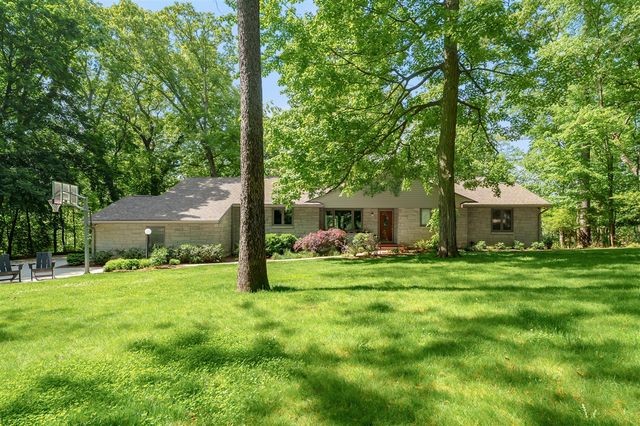 1815 Timberlane Drive, Portage, MI 49024
