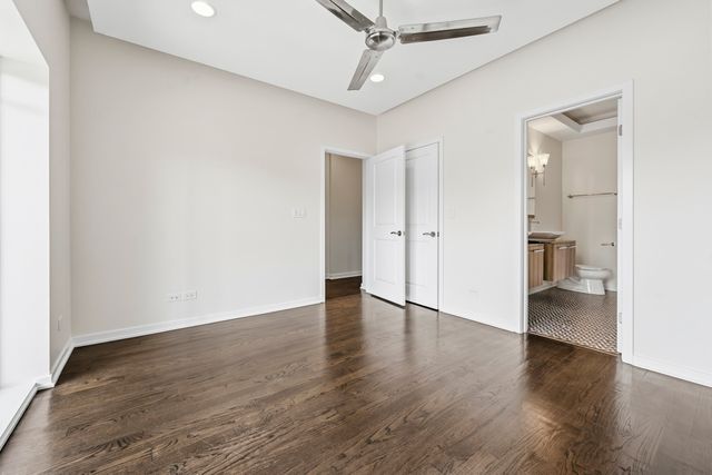 2712 N Artesian Avenue 2, Chicago, IL 60647