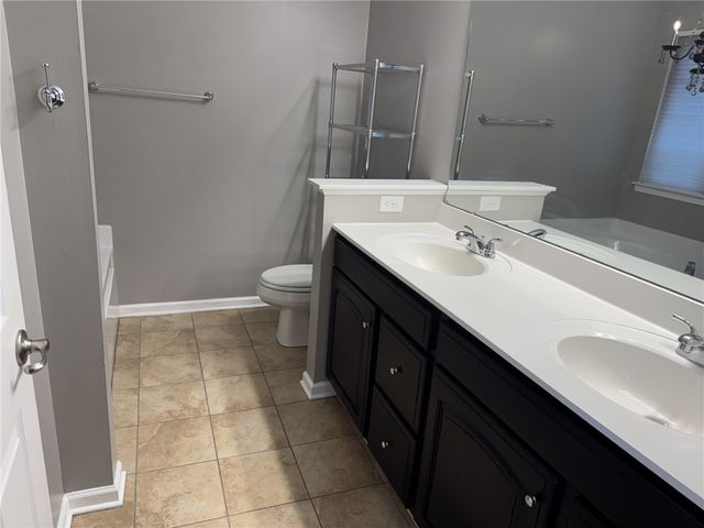 409 FairGate Dr, Pine Twp, PA 15090