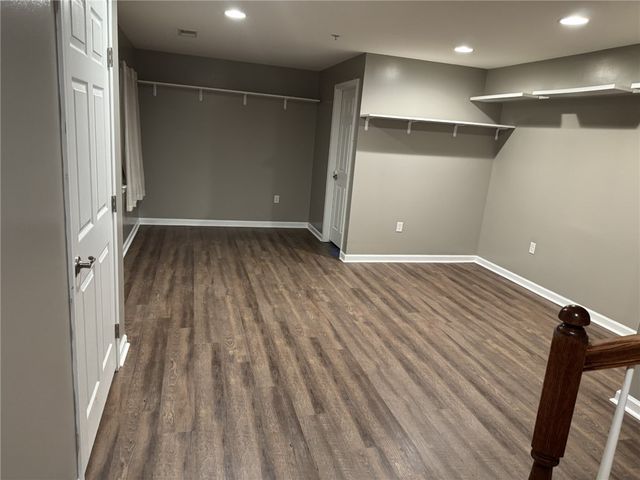409 FairGate Dr, Pine Twp, PA 15090