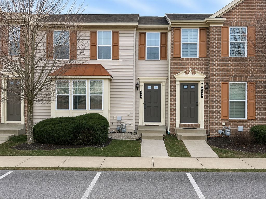 409 FairGate Dr, Pine Twp, PA 15090