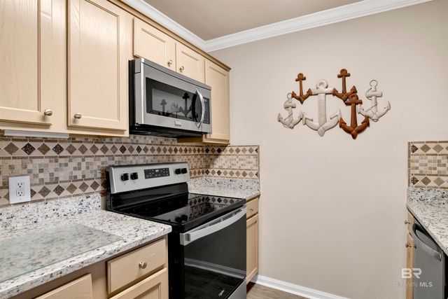 1517 Regency Road 31, Gulf Shores, AL 36542