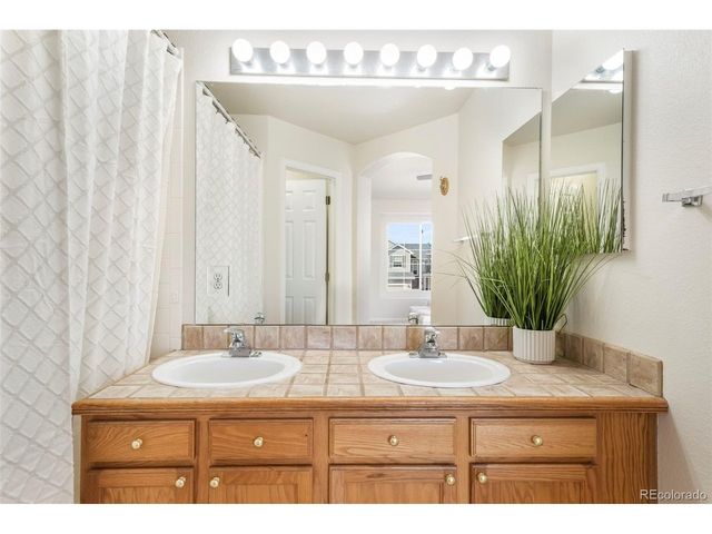 17180 Snowwood Dr, Monument, CO 80132