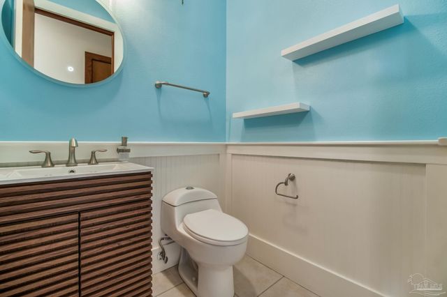 324 Deer Point Dr, Gulf Breeze, FL 32561