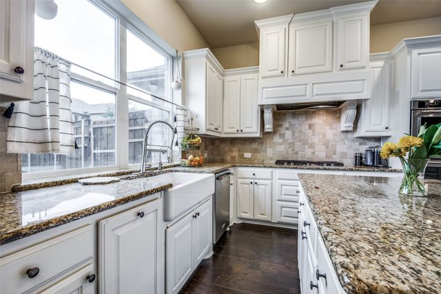 10404 Bartlett Drive, Frisco, TX 75035