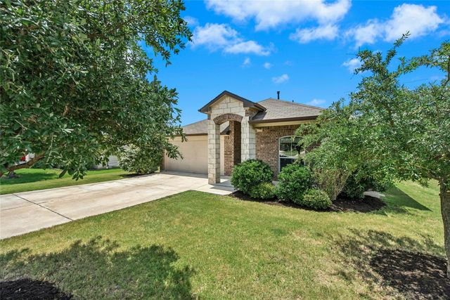 1010 Pembroke CT, Hutto, TX 78634