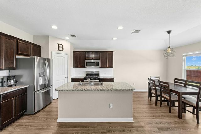 1010 Pembroke CT, Hutto, TX 78634