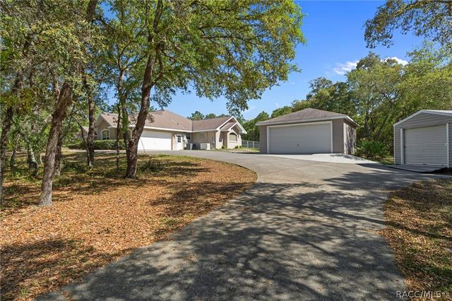 2220 N Sheriff Drive, Beverly Hills, FL 34465