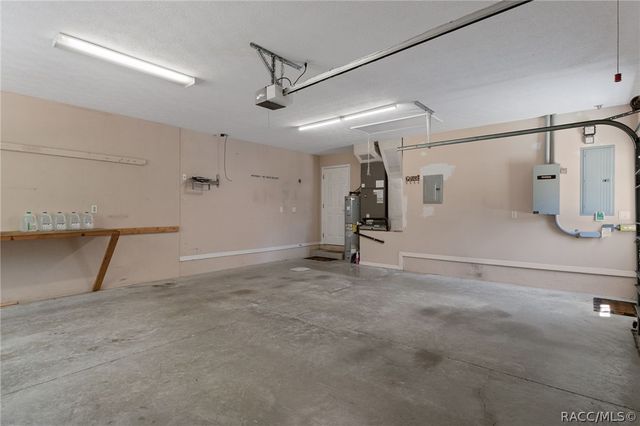 2220 N Sheriff Drive, Beverly Hills, FL 34465