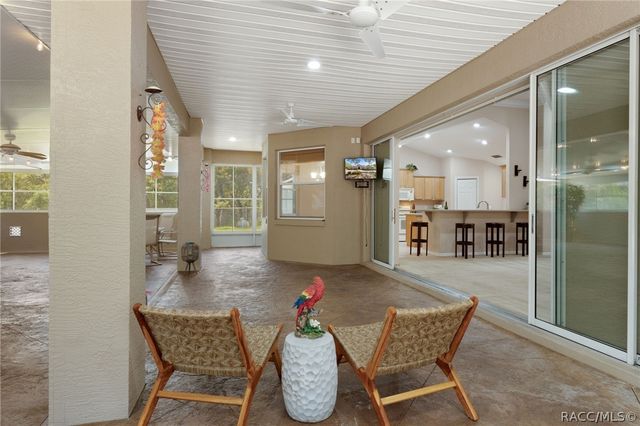 2220 N Sheriff Drive, Beverly Hills, FL 34465
